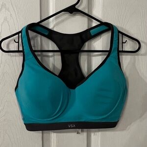 Victoria’s Secret Sports Bra 34DD